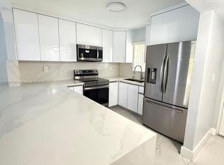 2680 W 76th St APT 104, Hialeah, FL 33016