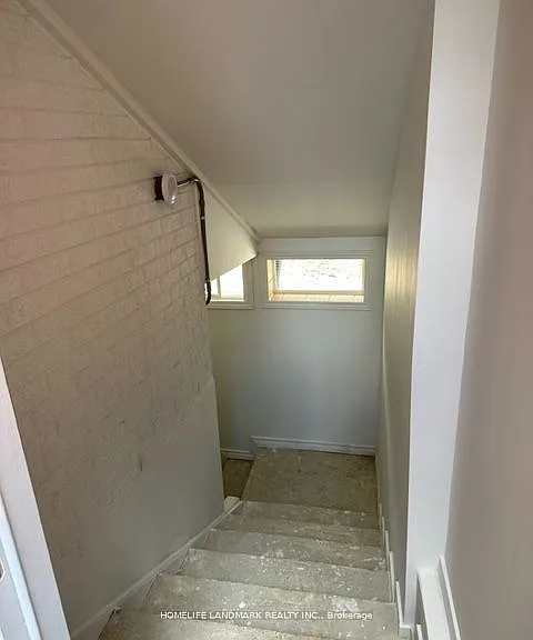 81 Sweet Water Cres — Photo 6