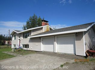 4094 Yvonne Ave, Fairbanks, AK 99709