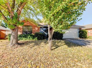 17013 Crest Valley, Edmond, OK 73012