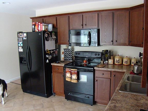 2nd image of 110 Aaron Pl APT 314