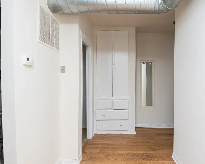 3323 N Lakewood Ave #3 — Photo 4
