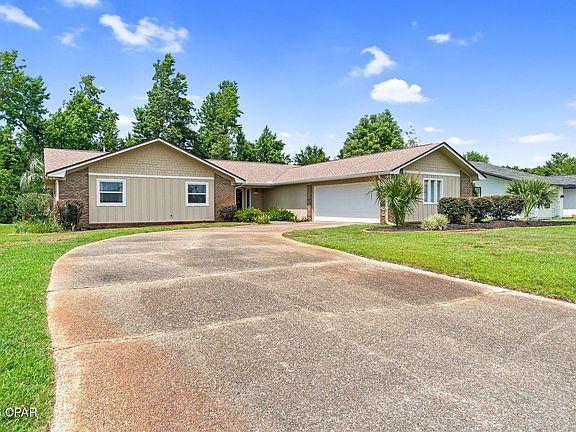 2nd image of 136 Derby Woods Dr
