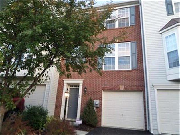 1st image of 118 Pittman Ct