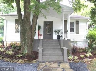 9289 Patrick St, Upperville, VA 20184