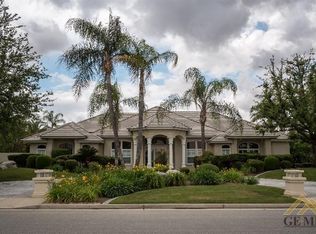 15903 Legacy Ct, Bakersfield, CA 93314