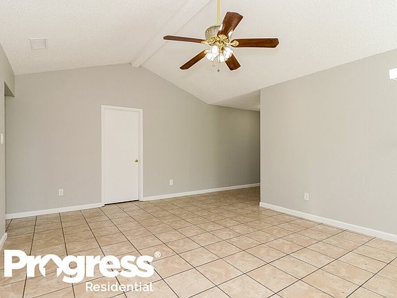 5th image of 702 Charles City Dr