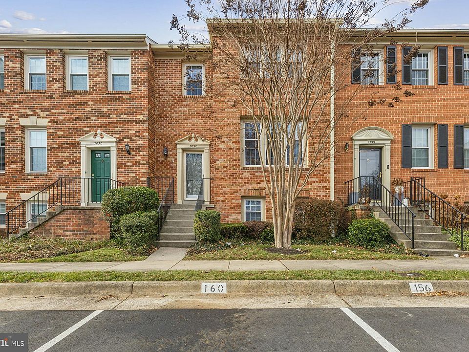 1st image of 3092 Bradford Wood Ct