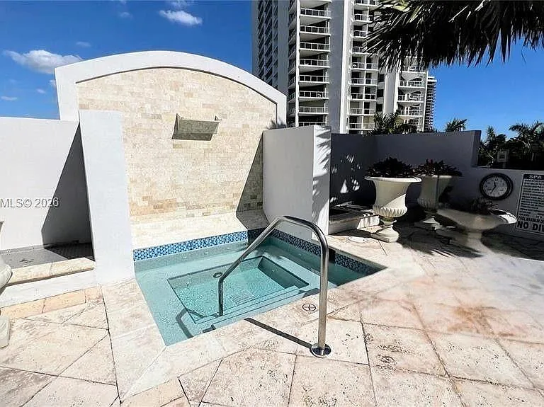 19400 Turnberry Way #1131 — Photo 22
