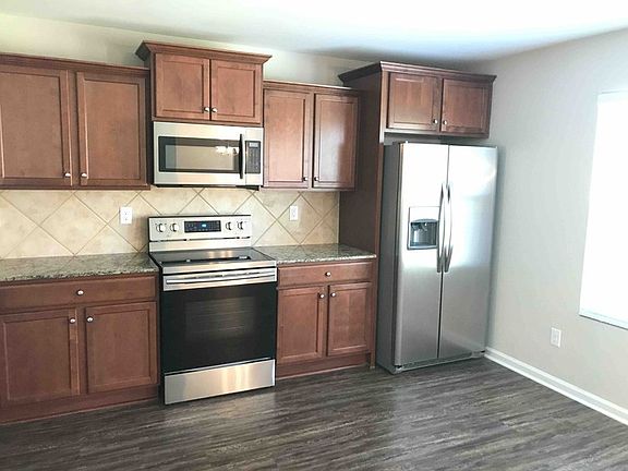 5th image of 7620 Deluca Dr