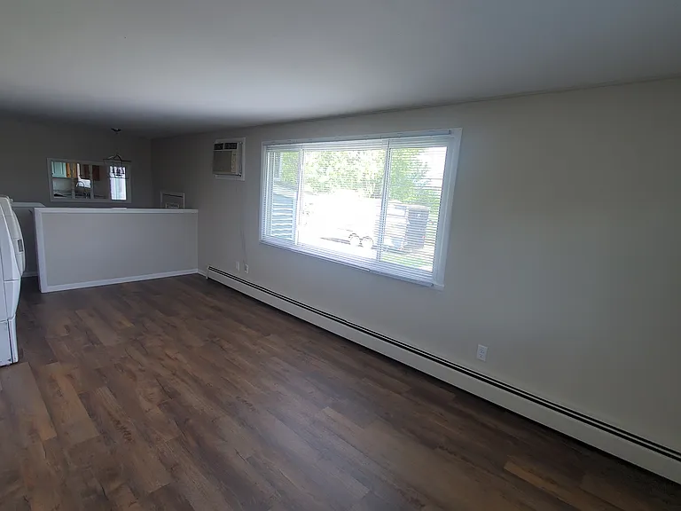 5158 Reiner Rd — Photo 7
