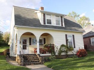 45 Ballew St, Canton, NC 28716