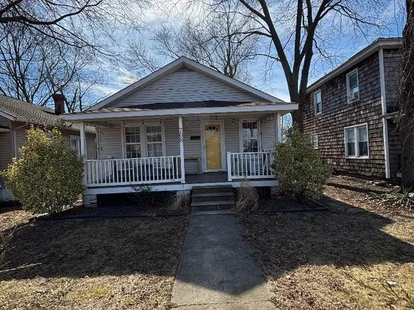 708 Dover Rd, Easton, MD 21601