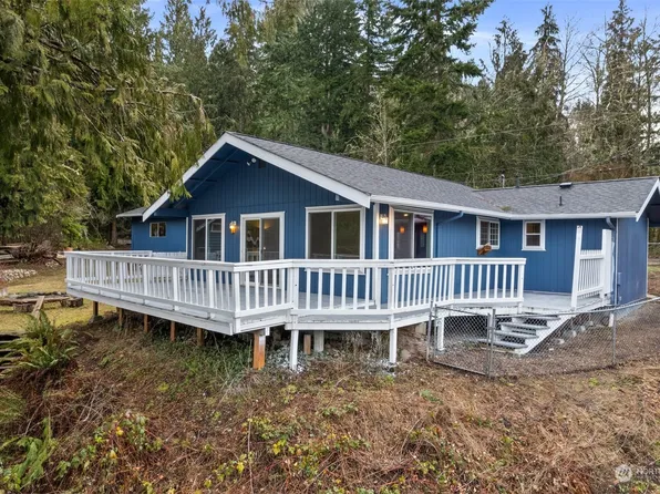 13623 Twin Lakes Drive E, Graham, WA 98338