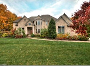 7286 Stockwood Dr, Solon, OH 44139