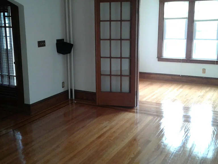 436 New Scotland Ave — Photo 5