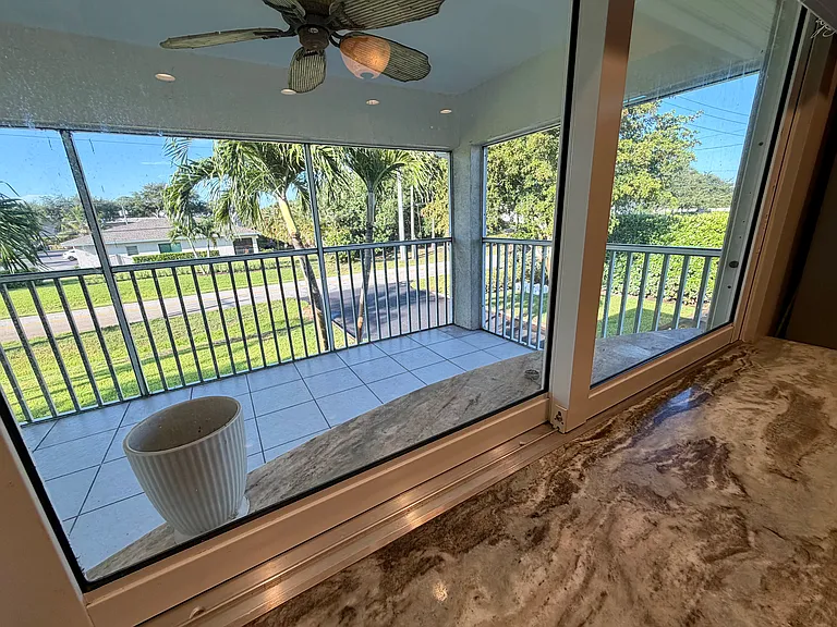 965 Morningside Dr #2W — Photo 15