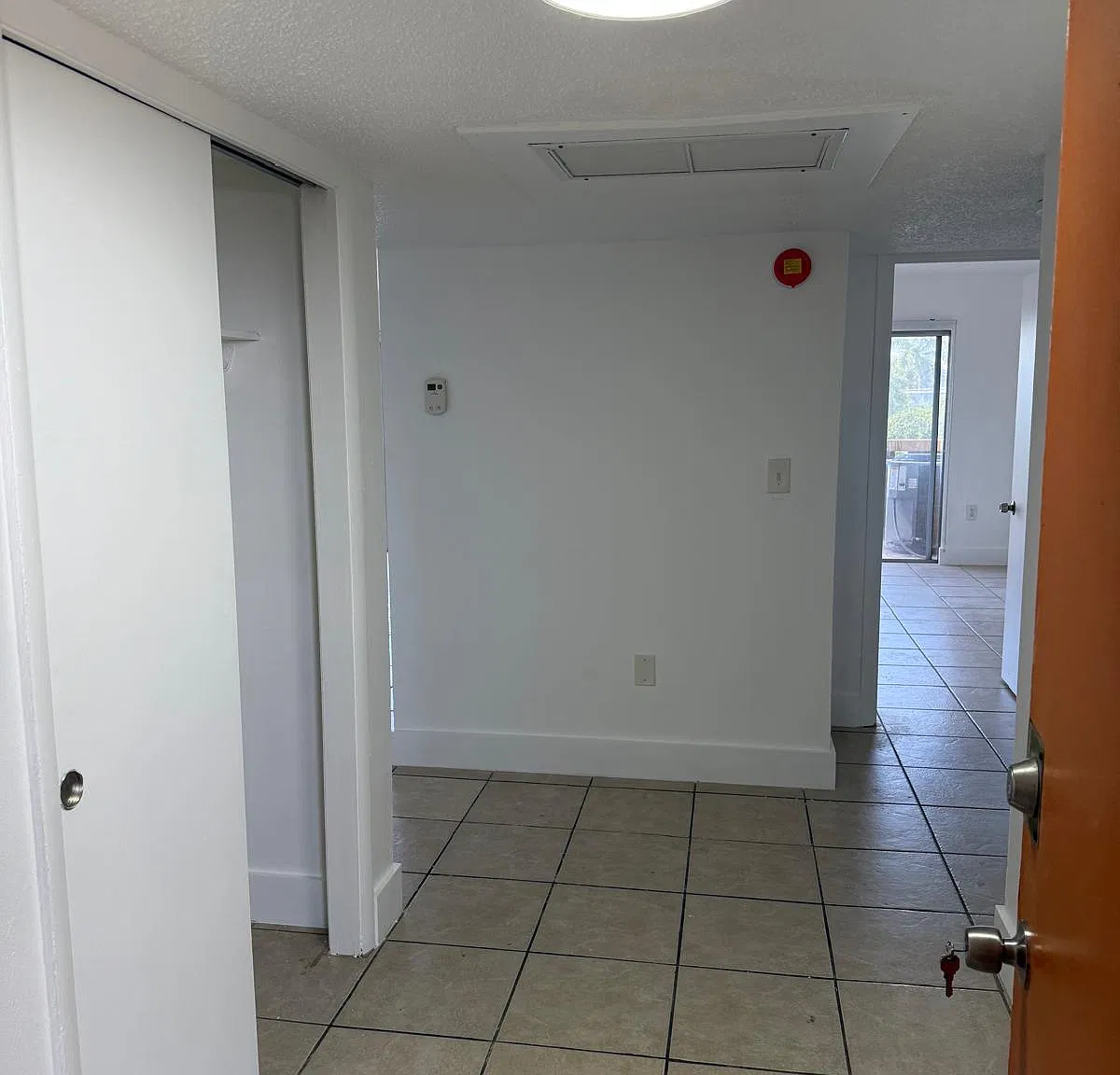5500 SW 77th Ct — Photo 3
