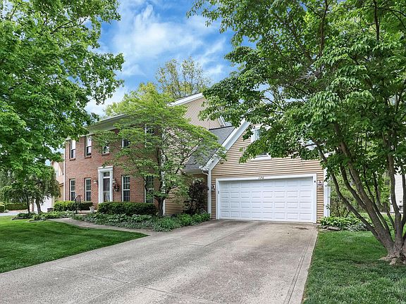 4th image of 176 Highmeadow Dr