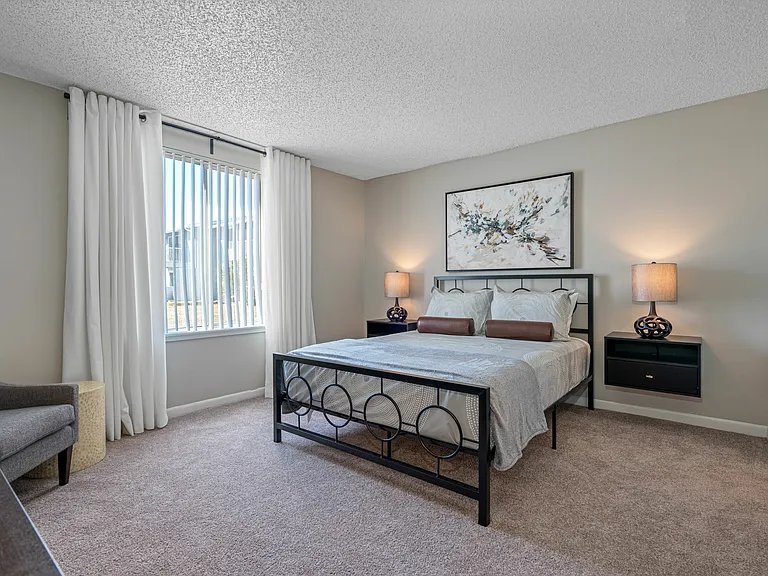 Enclave at Sabal Pointe Apartments — Photo 27