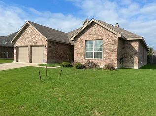 258 Saddlebrook Ln, Waxahachie, TX 75165