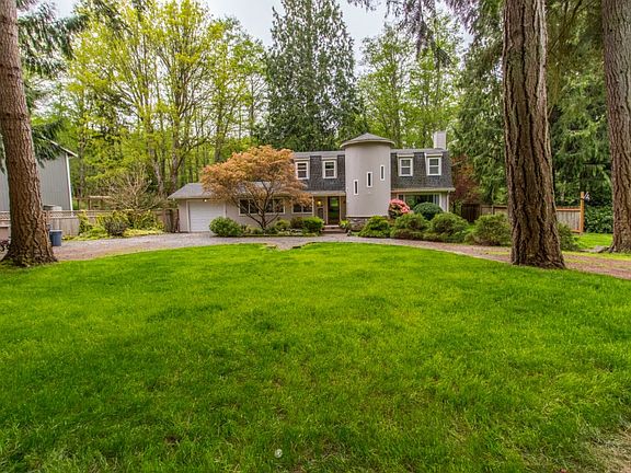 5th image of 36725 Tamarack Dr NE