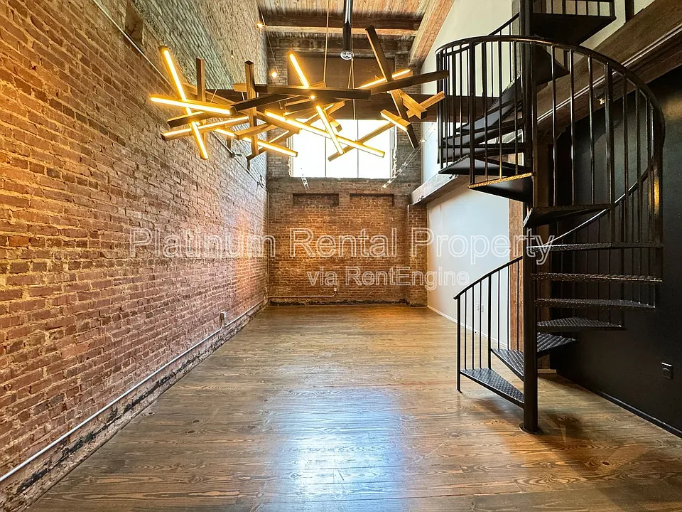 326 Nelson St SW #208