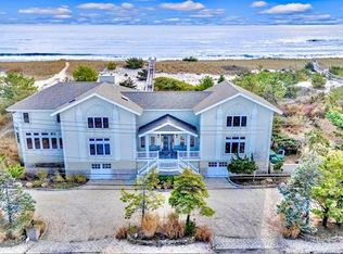 605 Dune Road, Westhampton, NY 11977