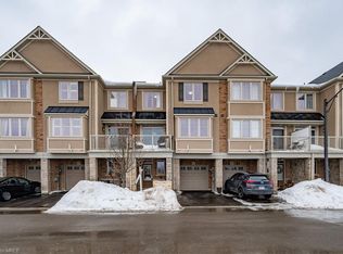 201 Westbank Trl #22, Hamilton, ON L8J0H4