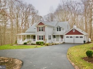 12705 Mill Glen Ct, Clifton, VA 20124
