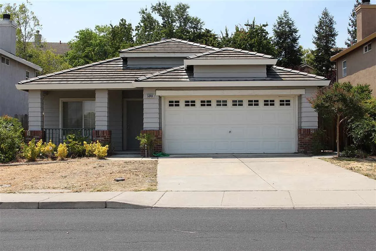 5040 Rockwall Way photo 1