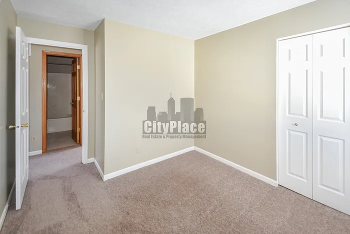 47 Meadow Ct W — Photo 15