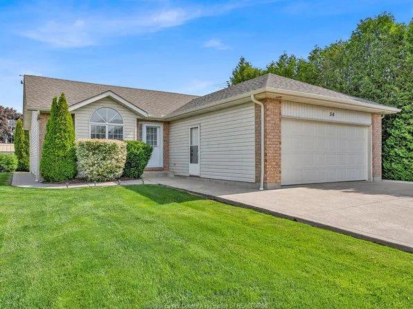 54 Hope Cres, Essex, ON N0R 1G0