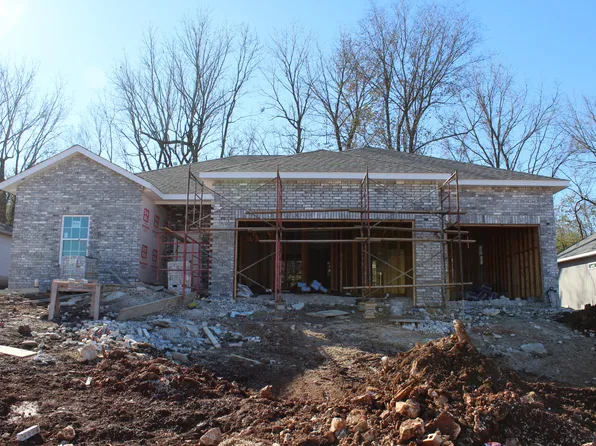 434 E Logan Street, Willard, MO 65781
