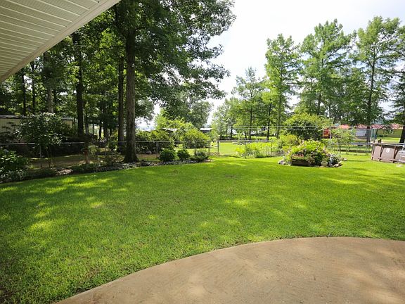 5th image of 120 Cypress Ln