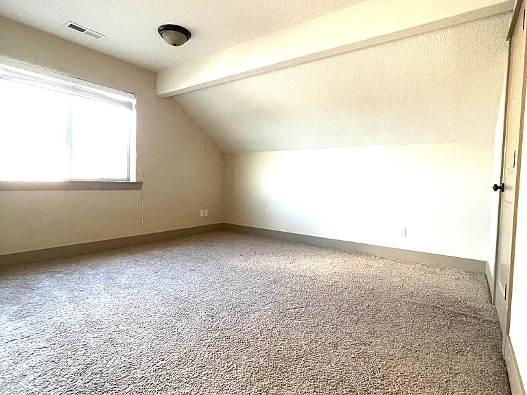 1163 SW Binford Lake Pkwy — Photo 13