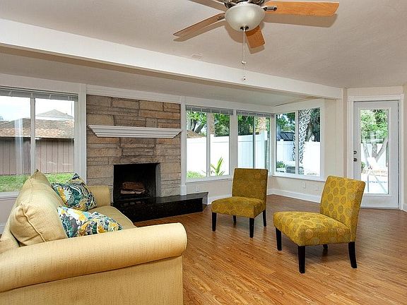 5th image of 6118 Camphor Ave