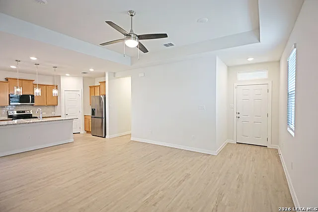 2943 Angelou St — Photo 4