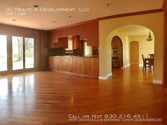 3rd image of 551 S Lewis Ave
