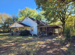 19075 Hicks Rd, Hodgen, OK 74939