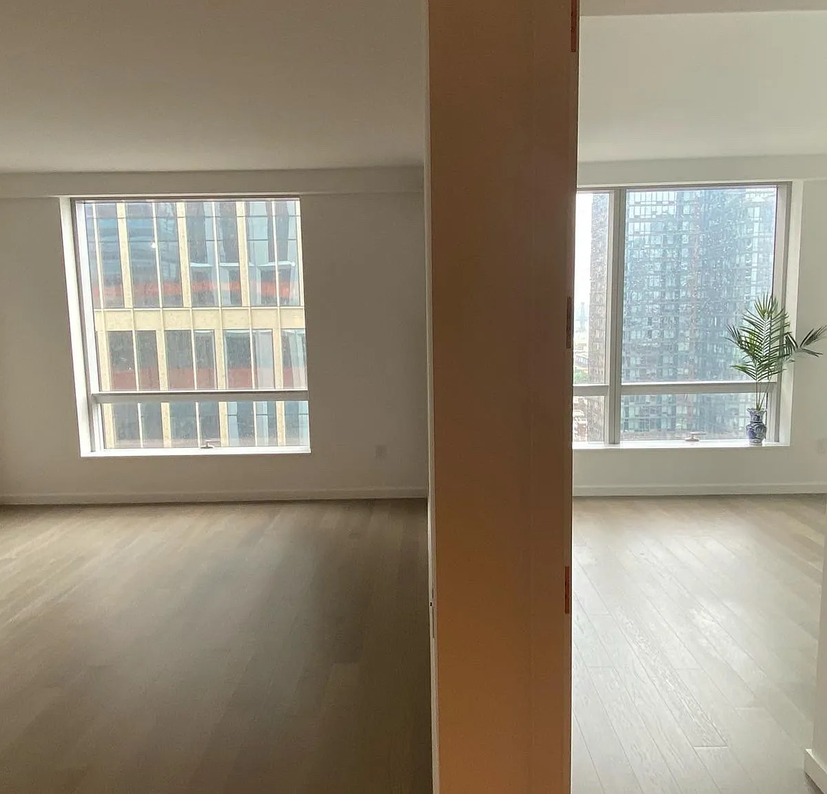 1 City Point — Photo 2