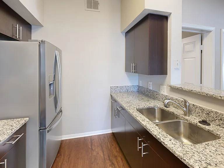 The Carriage Homes at Wyndham — Photo 40