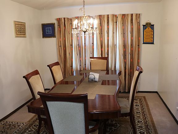 4th image of 2026 Ivy Ct