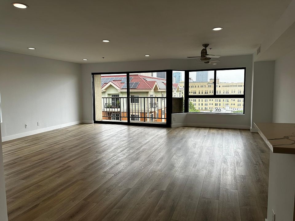 1st image of 727 S Ardmore Ave APT 808