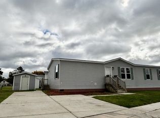 32601 Cary Ln N #21, New Haven, MI 48048