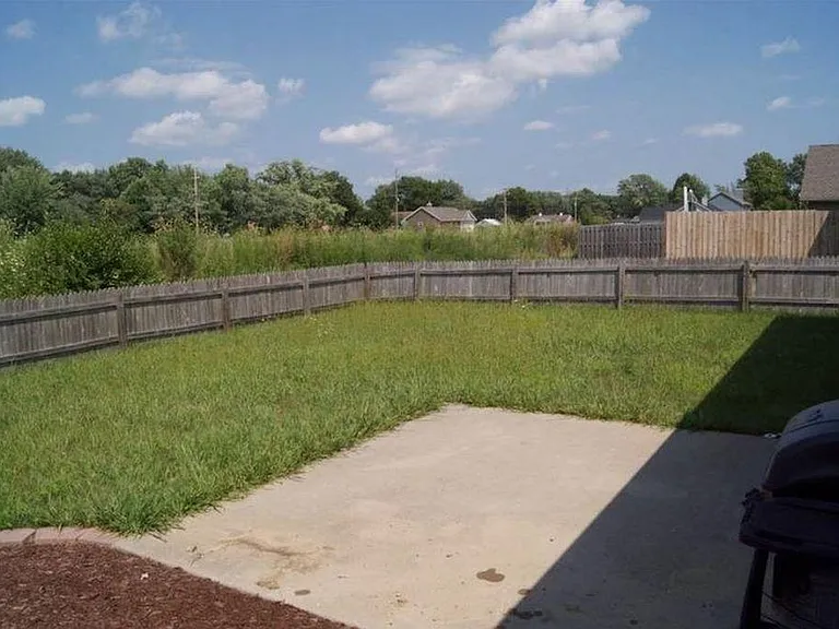 324 Flagstone Way — Photo 18
