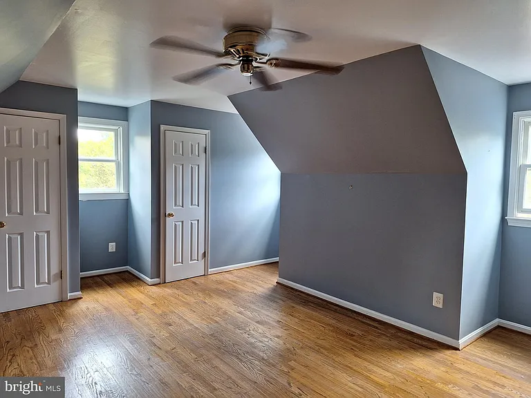 9078 Knoll Run Ln — Photo 25