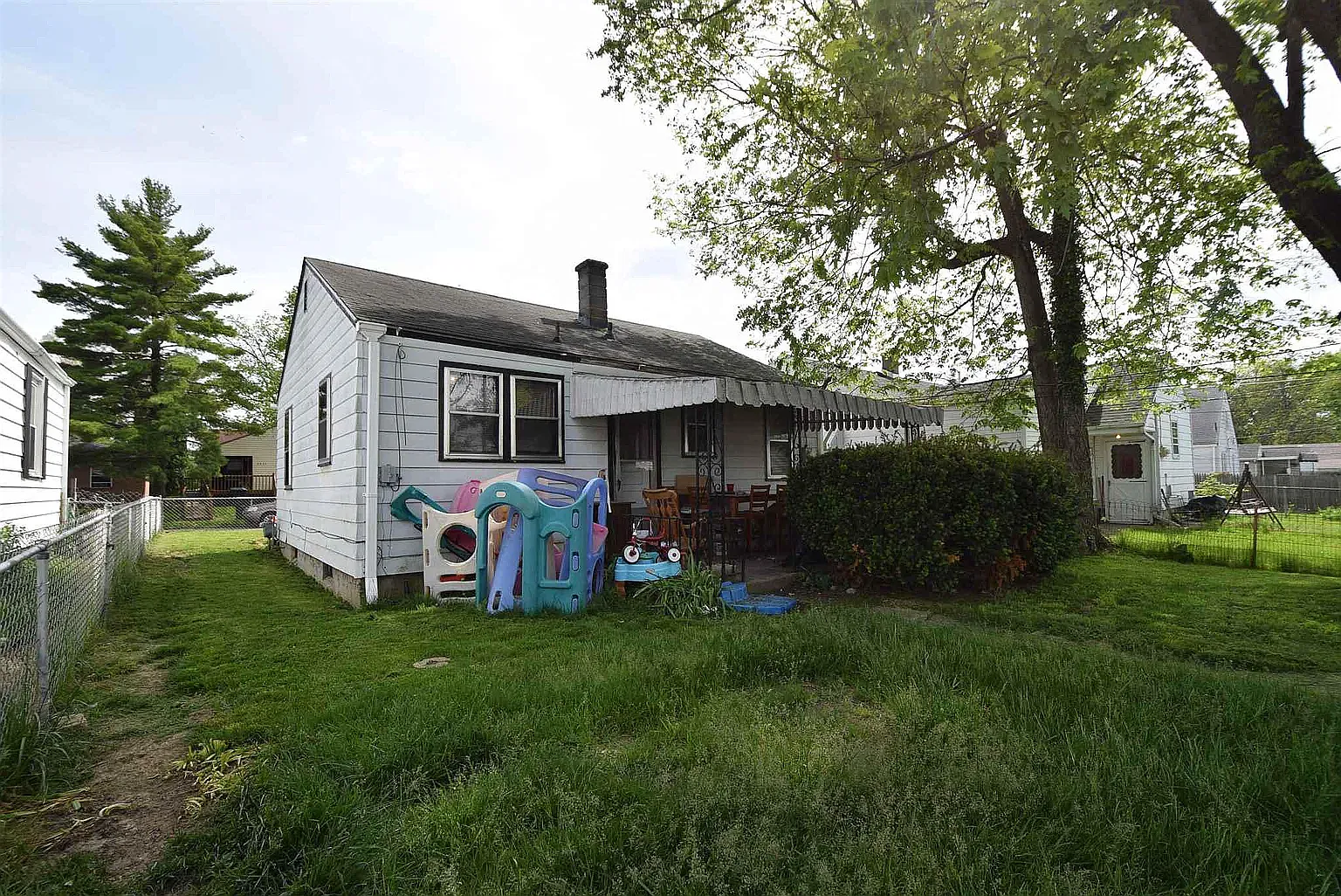 2 bed, 672 sqft, $950 — Photo 1