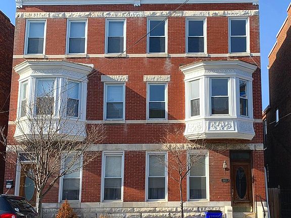 5th image of 141 S Mulberry St #2