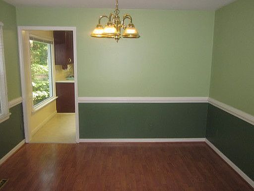 4th image of 1911 Sorrento Pl